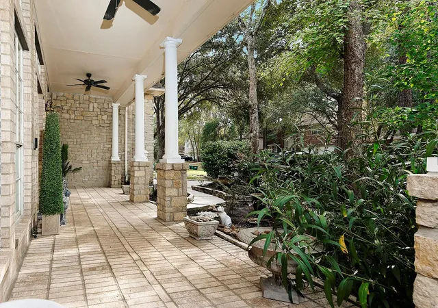 4th image of 174 N Wimberly Wy, The Woodlands, TX 77385 | MLS# 91730297