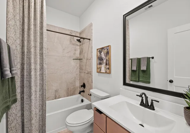 Photo 4 of Single family home for sale at 21210 Creeping Bentgrass Dr, Cypress, TX 77433 | MLS# 54901510 | Listing updated on 2026-09-13