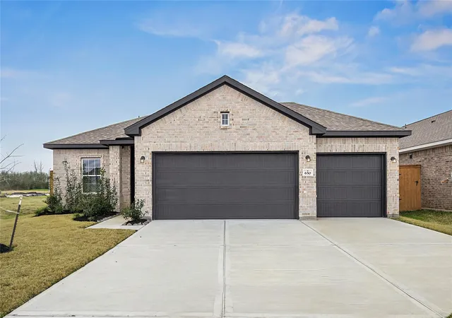 Photo 1 of Single family home for sale at 650 Escondido Dr, Dayton, TX 77535 | MLS# 95554196 | Listing updated on 2026-10-20