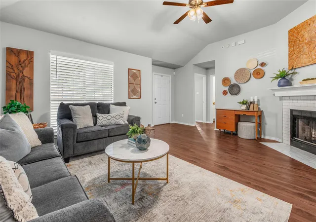 4th image of 805 Azalea Ct, College Station, TX 77840 | MLS# 4420326