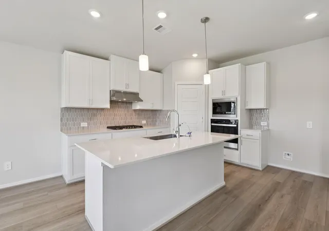 Photo 1 of Single family home for sale at 1116 Velas View Dr, Huffman, TX 77336 | MLS# 93679699 | Listing updated on 2026-08-20