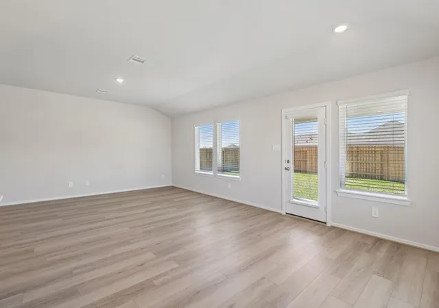 Photo 3 of Single family home for sale at 1116 Velas View Dr, Huffman, TX 77336 | MLS# 93679699 | Listing updated on 2026-08-20