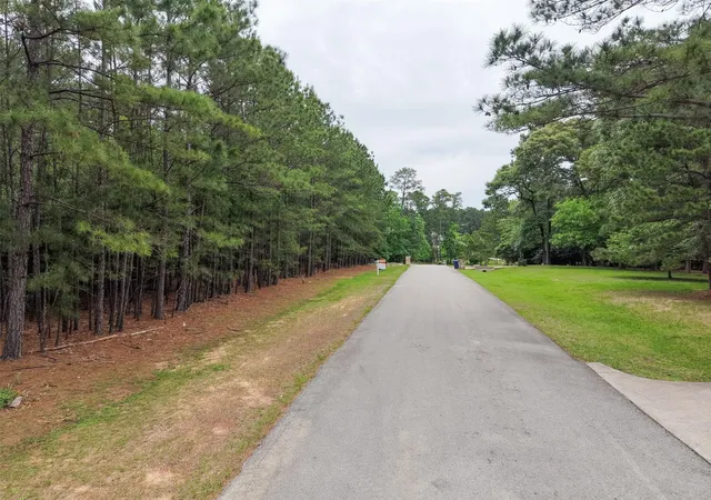 5th image of 37243 Masters Cir, Magnolia, TX 77355 | MLS# 10719146