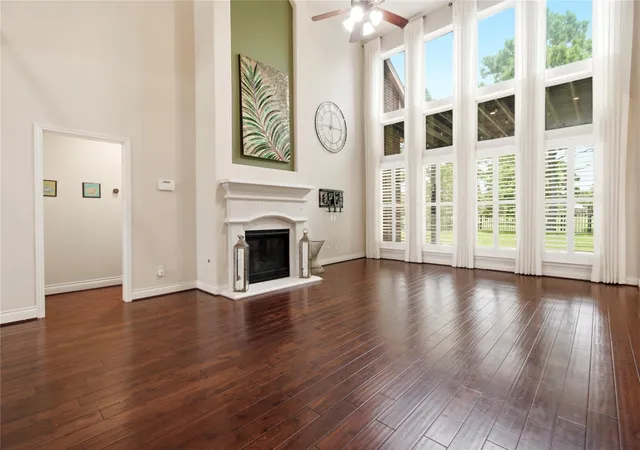 5th image of 2405 Barton Shores Dr, Pearland, TX 77584 | MLS# 40906614
