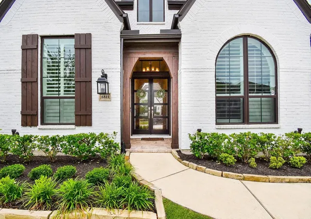 Homes for sale in Katy, TX | 6811 Mirabeau Ln, Katy, TX 77493 | MLS# 57328357