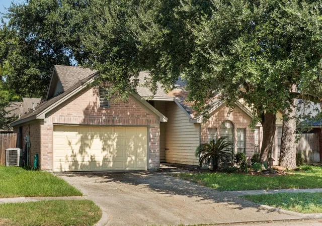 Photo 2 of Single family home for sale at 17110 Kirkchapel St, Spring, TX 77379 | MLS# 28168680 | Listing updated on 2026-06-29