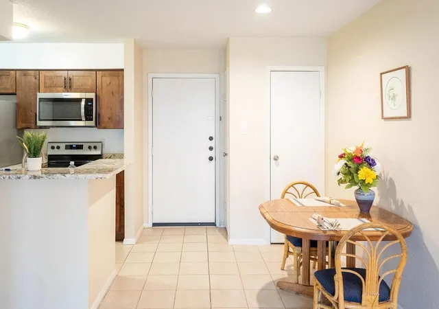 4th image of 13151 Walden Rd #135, Montgomery, TX 77356 | MLS# 53143913