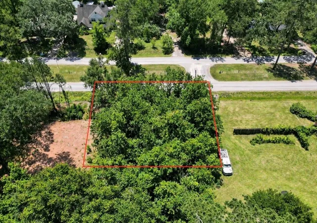 1st image of 0 Lake Chateau Woods, Conroe, TX 77385 | MLS# 53289209