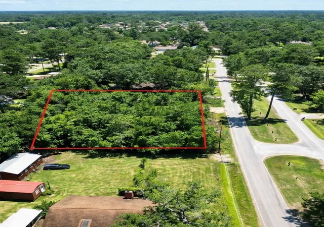 3rd image of 0 Lake Chateau Woods, Conroe, TX 77385 | MLS# 53289209