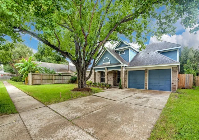 Photo 2 of Single family home for sale at 16811 Anna Green St, Houston, TX 77084 | MLS# 86212734 | Listing updated on 2026-07-22