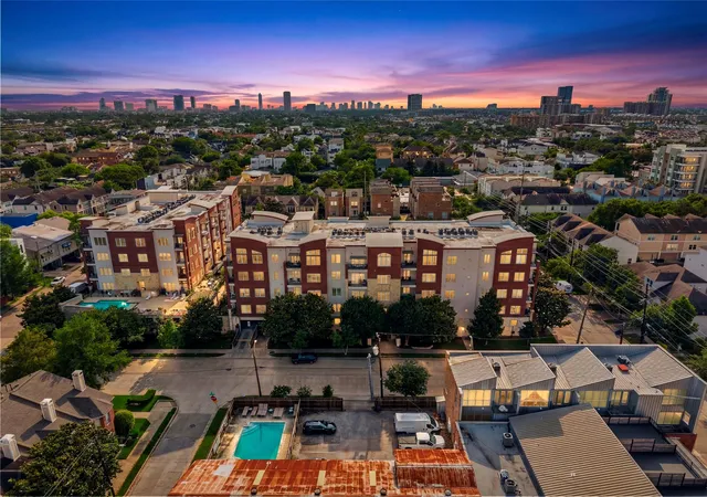 1st image of 1900 Genesee St #203, Houston, TX 77006 | MLS# 8080529