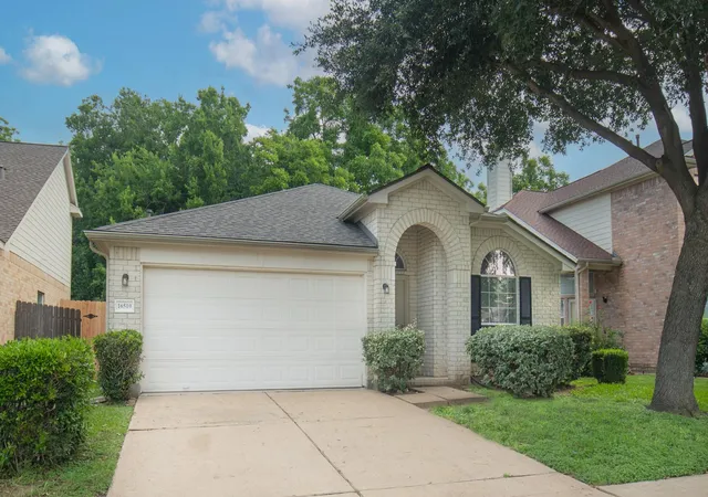 41st image of 16510 Pademelon Dr, Sugar Land, TX 77498 | MLS# 32078947