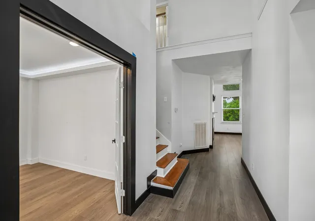 Photo 4 of Single family home for sale at 8607 Village Ter, Houston, TX 77040 | MLS# 30396673 | Listing updated on 2026-09-20