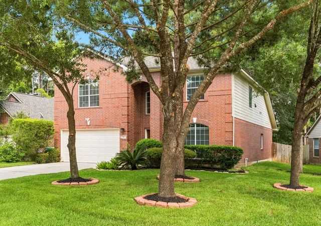 3rd image of 74 S Archwyck Cir, The Woodlands, TX 77382 | MLS# 93201781