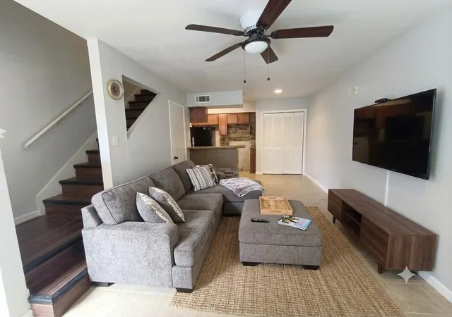 1st image of 2100 Wilcrest Dr #119, Houston, TX 77042 | MLS# 60448389