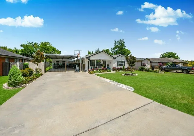 4th image of 1409 Avenue I, South Houston, TX 77587 | MLS# 91908324