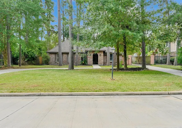 Photo 1 of Single family home for sale at 6415 Moccasin Bnd Dr, Spring, TX 77379 | MLS# 73235578 | Listing updated on 2026-09-17