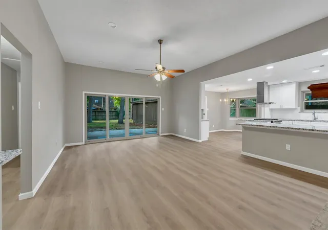 Photo 3 of Single family home for sale at 6415 Moccasin Bnd Dr, Spring, TX 77379 | MLS# 73235578 | Listing updated on 2026-09-17