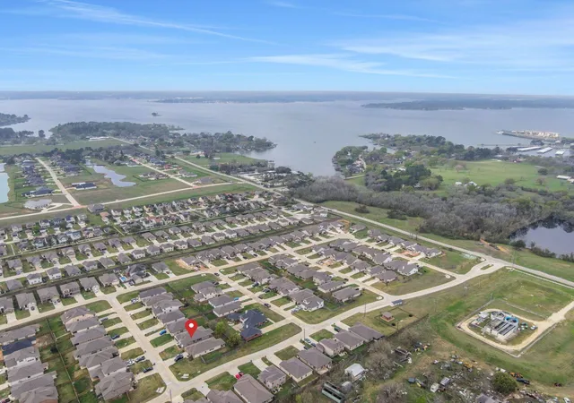 Photo 2 of Single family home for sale at 11208 Danny Ln, Willis, TX 77318 | MLS# 24023040 | Listing updated on 2026-05-12