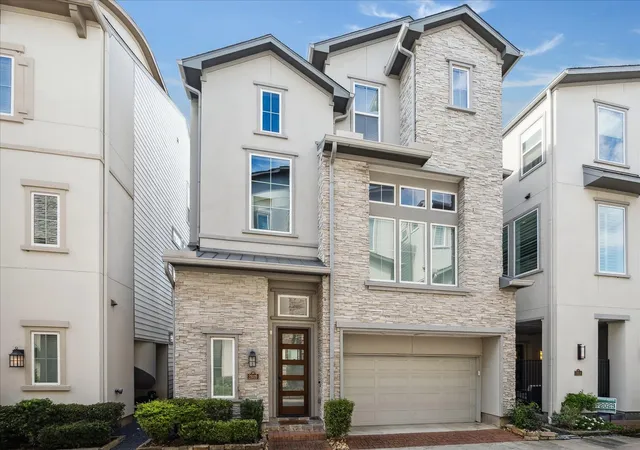1st image of 2609 Fountain Key Blvd, Houston, TX 77008 | MLS# 97460562