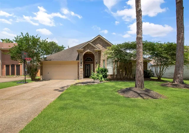 Homes for sale in Pearland, TX | 3628 Sunset Meadows Dr, Pearland, TX 77581 | MLS# 81471265
