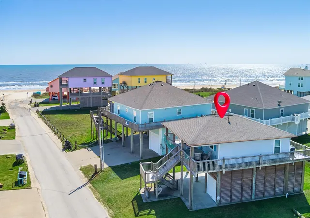 Homes for sale in Crystal Beach, TX | 981 S Stingaree Dr, Crystal Beach, TX 77650 | MLS# 4469519