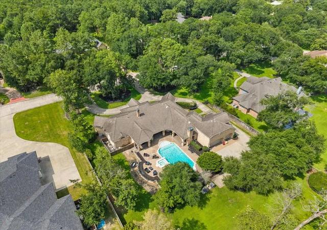 2nd image of 11927 Waterford Estates Ct, Tomball, TX 77377 | MLS# 75979519