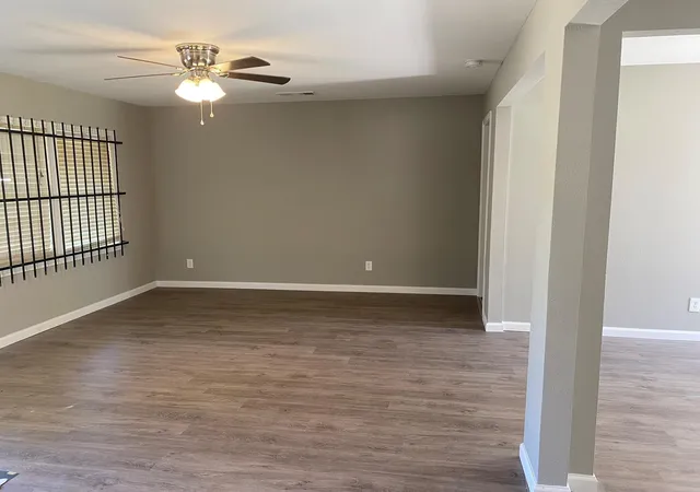 Homes for sale in Houston, TX | 5962 Southwind St, Houston, TX 77033 | MLS# 63772068