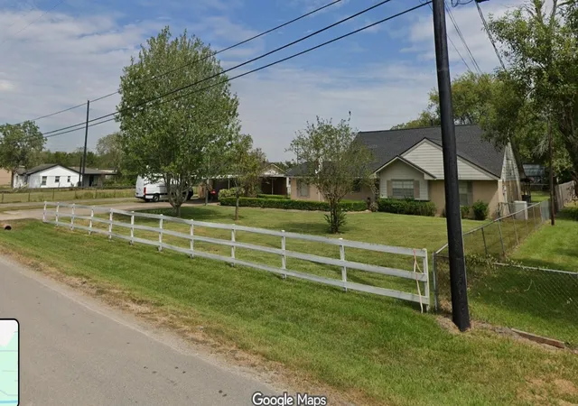 2nd image of 3931 Allen Rd, Pearland, TX 77584 | MLS# 70215233