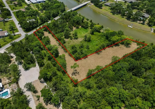 Photo 3 of Land for sale at 9204 Neville Rd, Hitchcock, TX 77563 | MLS# 57634495 | Listing updated on 2026-08-25
