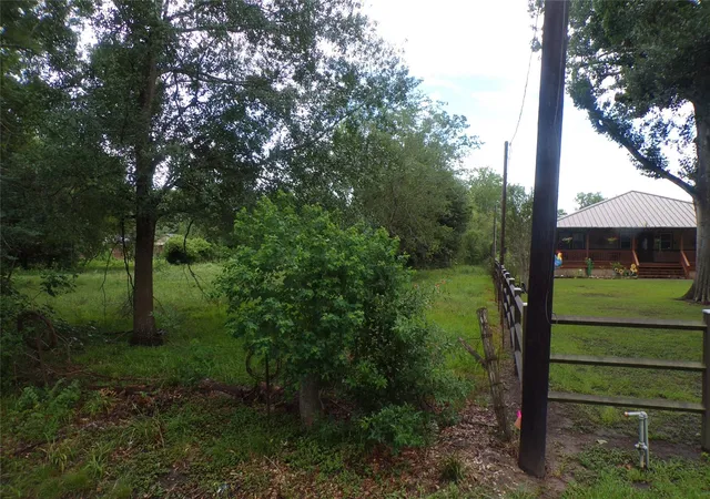13th image of 1008 Brooks Ave, Rosenberg, TX 77471 | MLS# 73294367