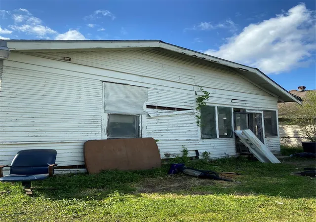 16th image of 213 Hunt St, Houston, TX 77003 | MLS# 43319905