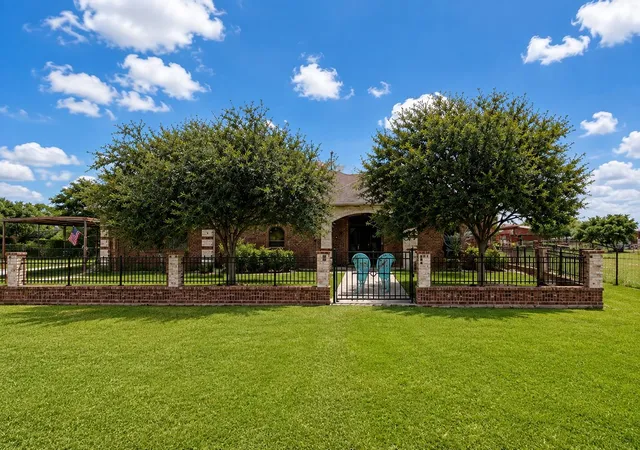 Photo 2 of Single family home for sale at 390 N County Rd 1030, Kingsville, TX 78363 | MLS# 30995544 | Listing updated on 2026-08-30
