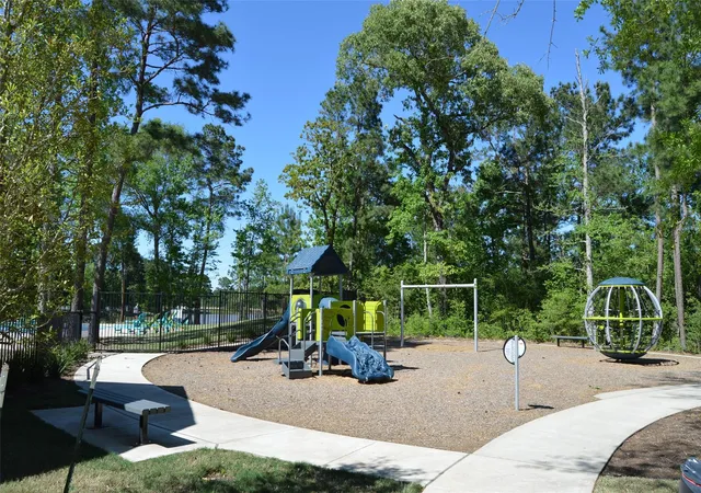 Photo 4 of Land for sale at 17905 Chestnut Dr, Waller, TX 77484 | MLS# 33201861 | Listing updated on 2026-07-22