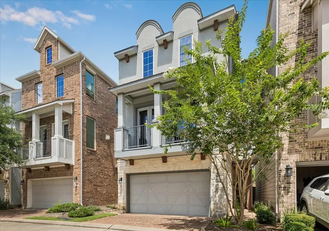 1st image of 1704 Oak Leaf Pass Dr, Houston, TX 77055 | MLS# 62259128