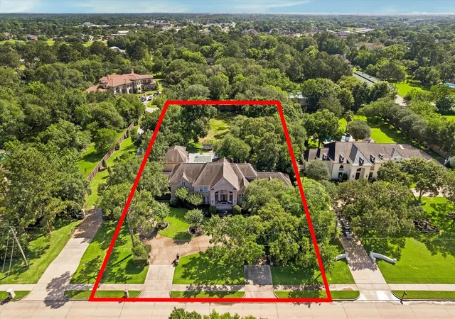 1st image of 109 Sunset Dr, Friendswood, TX 77546 | MLS# 95318571