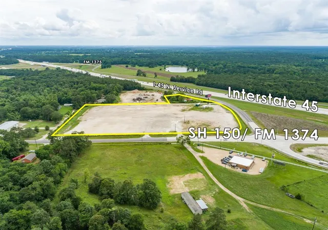 Photo 2 of Land for sale at 0 N I 45 N Service Rd, New Waverly, TX 77358 | MLS# 81172706 | Listing updated on 2026-09-01