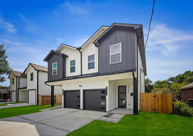 1st image of 8209 Carver Road #A/B, Houston, TX 77088 | MLS# 39160735