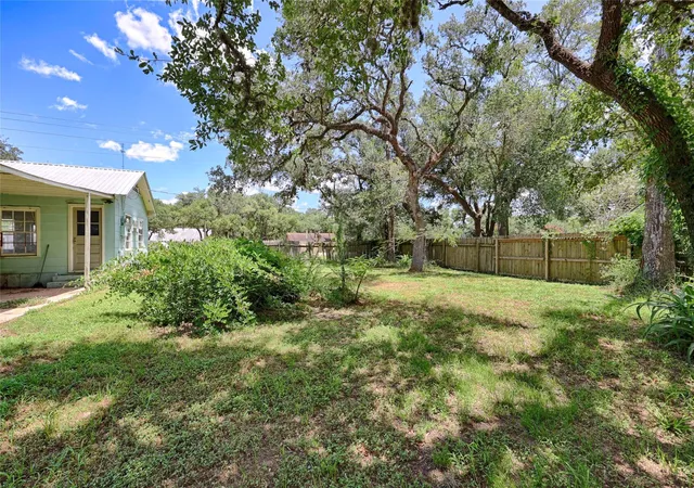 5th image of 5810 Avenue E, Sheridan, TX 77475 | MLS# 49707032