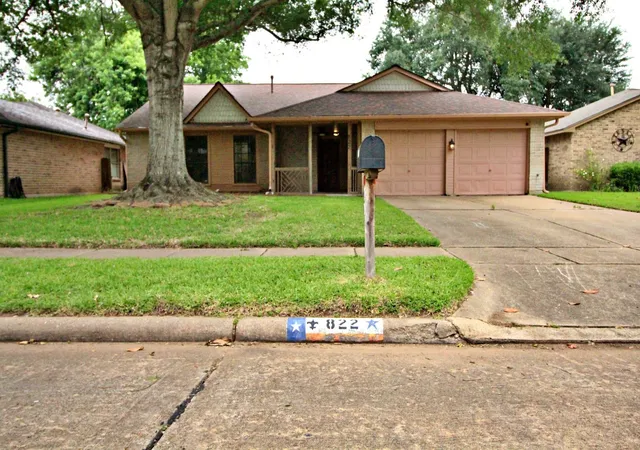 1st image of 822 Mayweather Ln, Richmond, TX 77406 | MLS# 28610372