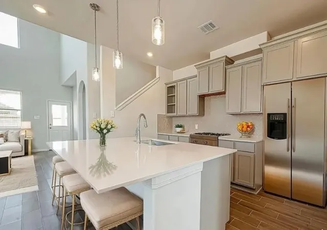 2nd image of 431 Dorion Lagoon Dr, Crosby, TX 77532 | MLS# 19588886