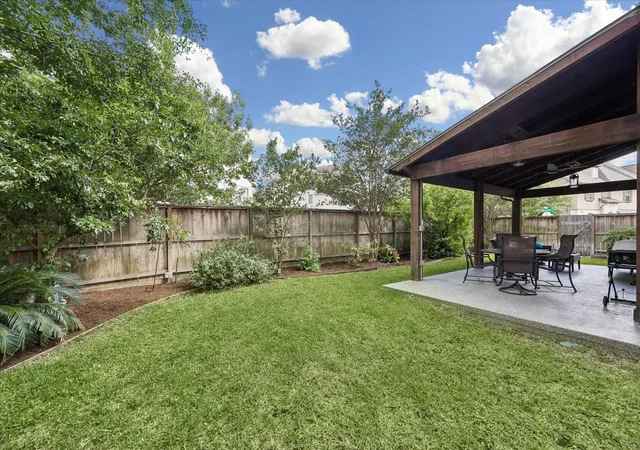Homes for sale in Houston, TX | 1018 Shepherd Oaks Dr, Houston, TX 77018 | MLS# 76614831