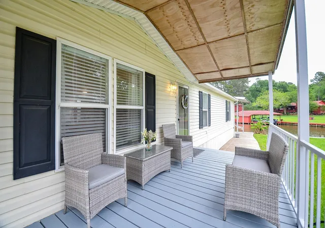 Photo 3 of Single family home for sale at 14186 Shadow Bay Dr, Willis, TX 77318 | MLS# 56547083 | Listing updated on 2026-08-31