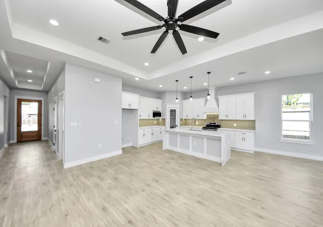 4th image of 4606 Iroquois Dr, Pasadena, TX 77504 | MLS# 22876369