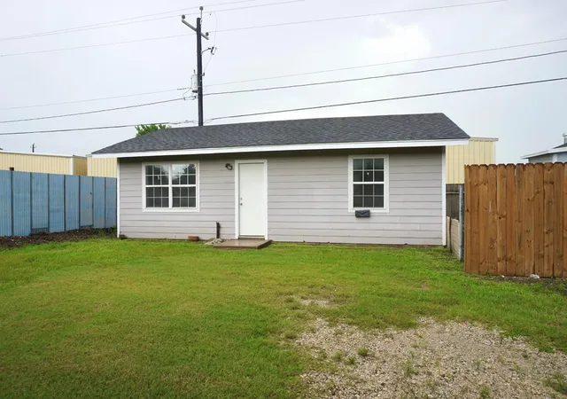 Homes for sale in Bay City, TX | 3515 5th St, Bay City, TX 77414 | MLS# 46291687