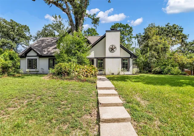 Photo 1 of Single family home for sale at 509 Glen Hvn Dr, Conroe, TX 77385 | MLS# 82298124 | Listing updated on 2026-08-23