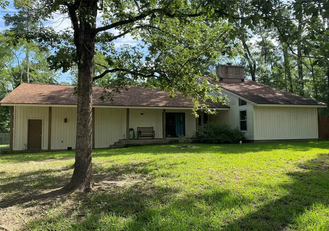 1st image of 26604 Edgewood, Huntsville, TX 77320 | MLS# 65182352