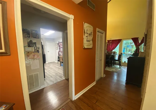 3rd image of 26604 Edgewood, Huntsville, TX 77320 | MLS# 65182352