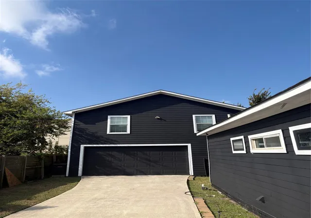 Photo 2 of Single family home for sale at 8130 Bassett St, Houston, TX 77051 | MLS# 59036174 | Listing updated on 2026-09-14
