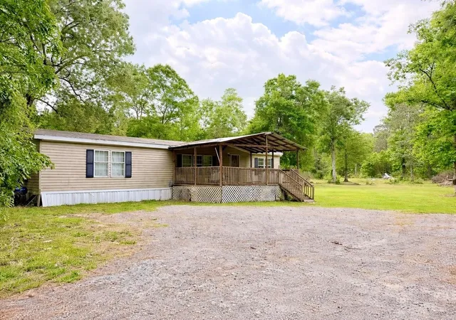 2nd image of 2244 Fm 736, Orange, TX 77632 | MLS# 56933417